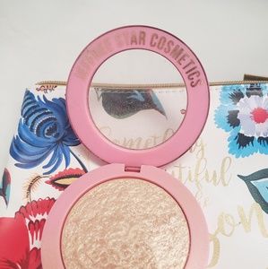 Jeffree Star Supreme Frost Snow Globe